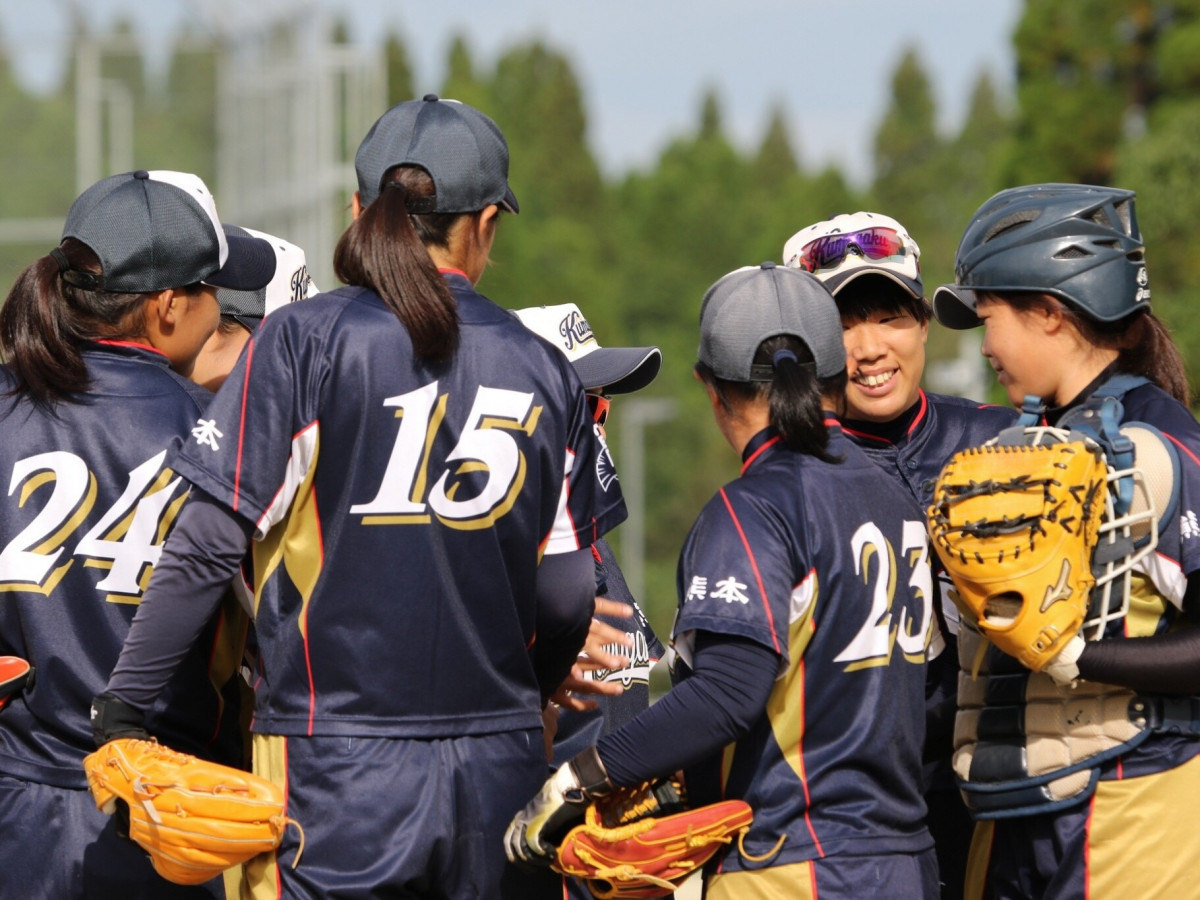 女子ソフトボール部 体育委員会 クラブ サークル紹介 熊本学園大学