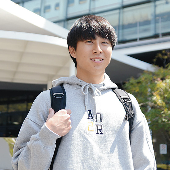 経済学科