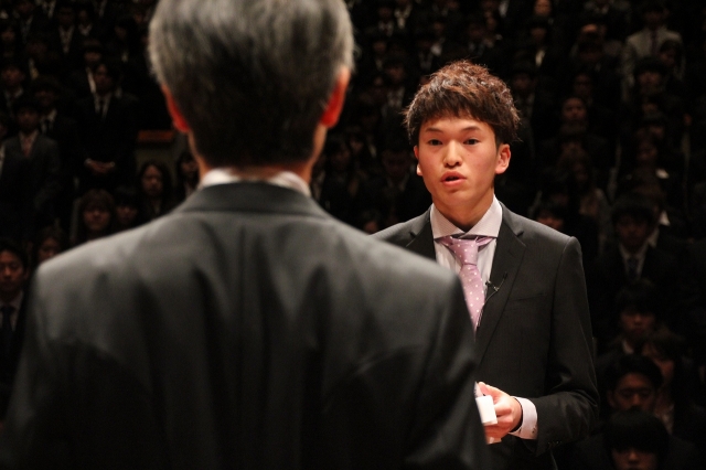 平成28年度入学式を挙行しました 大学 ニュース 熊本学園大学 夢のとなりにクマガクがいる