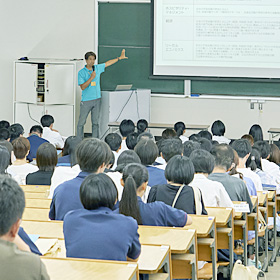 Gallery 熊本学園大学 オープンキャンパス