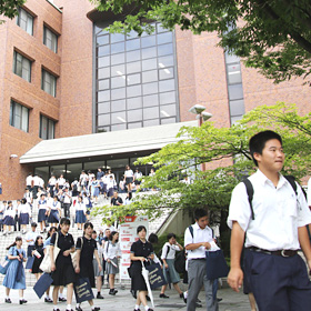 熊本学園大学オープンキャンパス特設サイト Lp 熊本学園大学 熊本で学ぶ 九州を創る